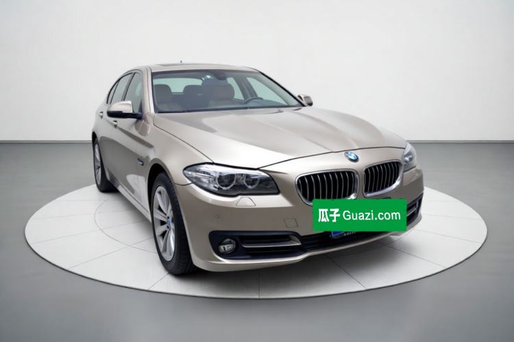 Used BMW 5 Series 2017 520Li Elegant Edition Front Right 45 Deg
