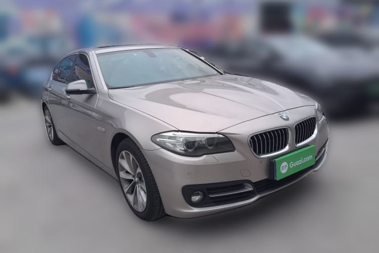 Used BMW 5 Series 2017 525Li Leading Model Front Right 45 Deg