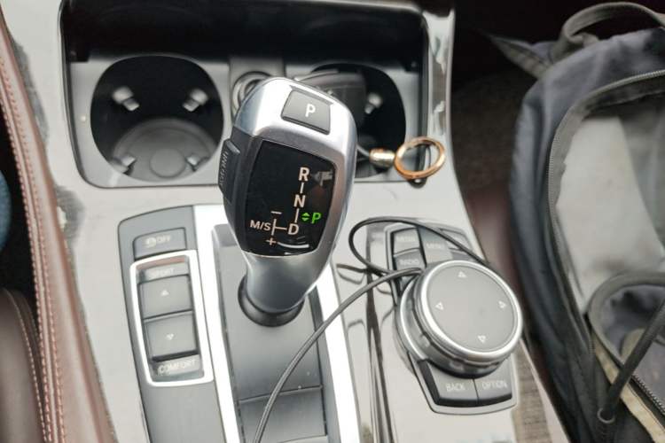Used BMW 5 Series 2017 525Li Luxury Design Package Gear Lever