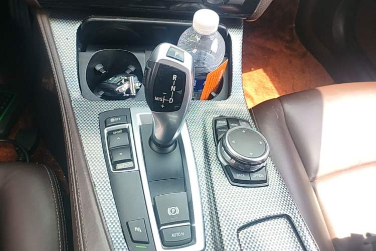 Used BMW 5 Series 2017 525Li Leading Model Gear Lever