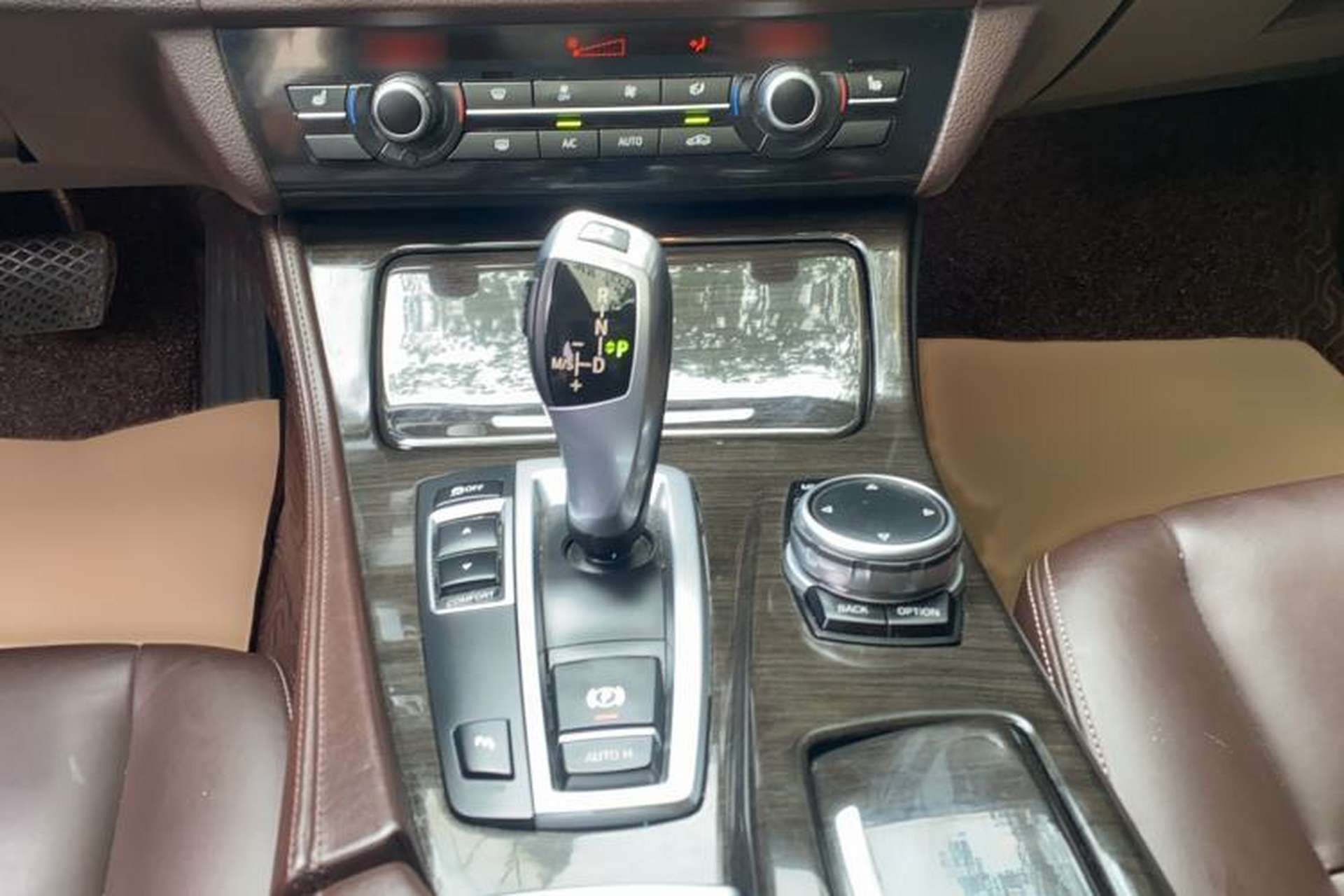 Used BMW 5 Series 2017 525Li Luxury Design Package Gear Lever