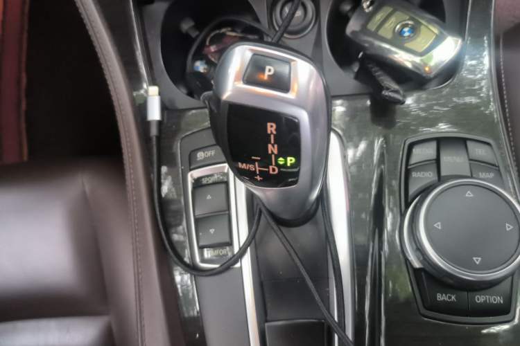 Used BMW 5 Series 2017 525Li Luxury Design Package Gear Lever