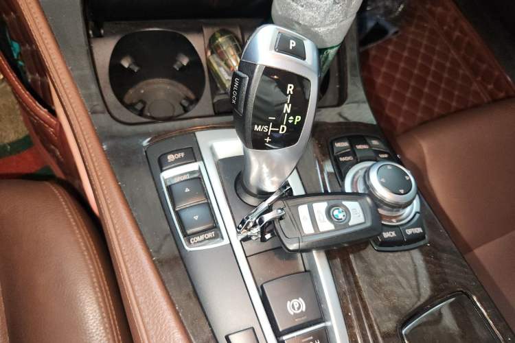 Used BMW 5 Series 2017 525Li Leading Model Gear Lever