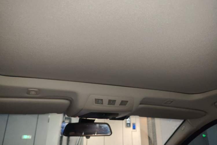 Used BMW 5 Series 2017 520Li Elegant Edition Headliner