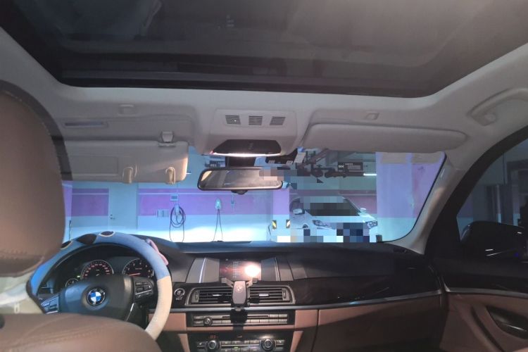 Used BMW 5 Series 2017 525Li Leading Model Headliner