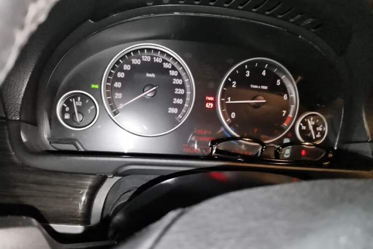 Used BMW 5 Series 2017 525Li Luxury Design Package Instrument Cluster