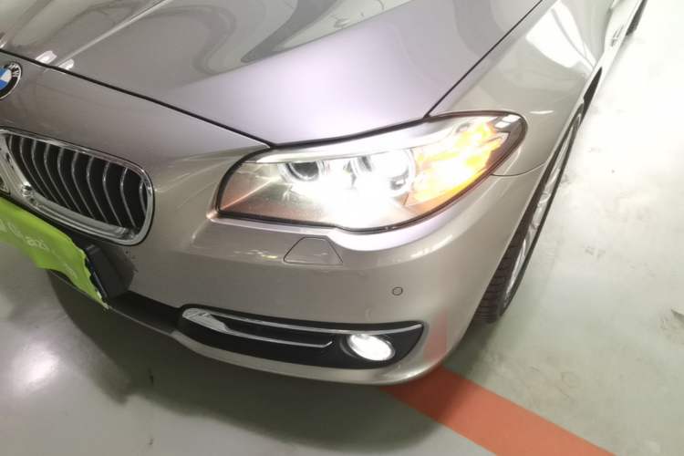 Used BMW 5 Series 2017 525Li Luxury Design Package Left Front Headlight