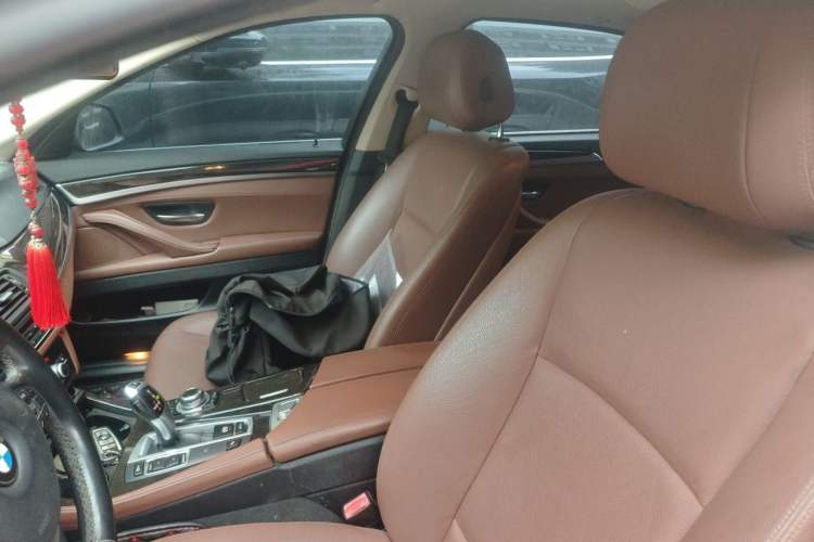 Used BMW 5 Series 2017 525Li Leading Model Left Front Seat