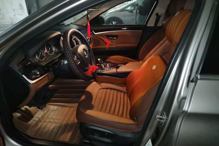 Used BMW 5 Series 2017 525Li Leading Model Left Front Seat