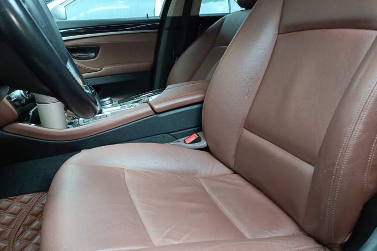 Used BMW 5 Series 2017 525Li Leading Model Left Front Seat