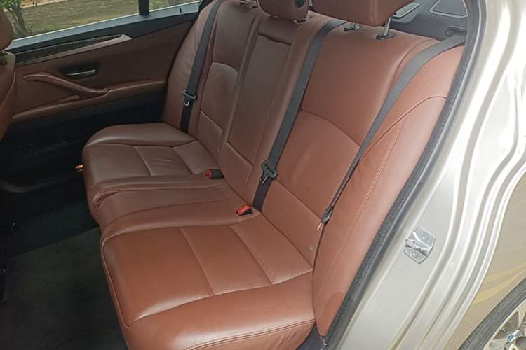 Used BMW 5 Series 2017 525Li Leading Model Left Rear Seat