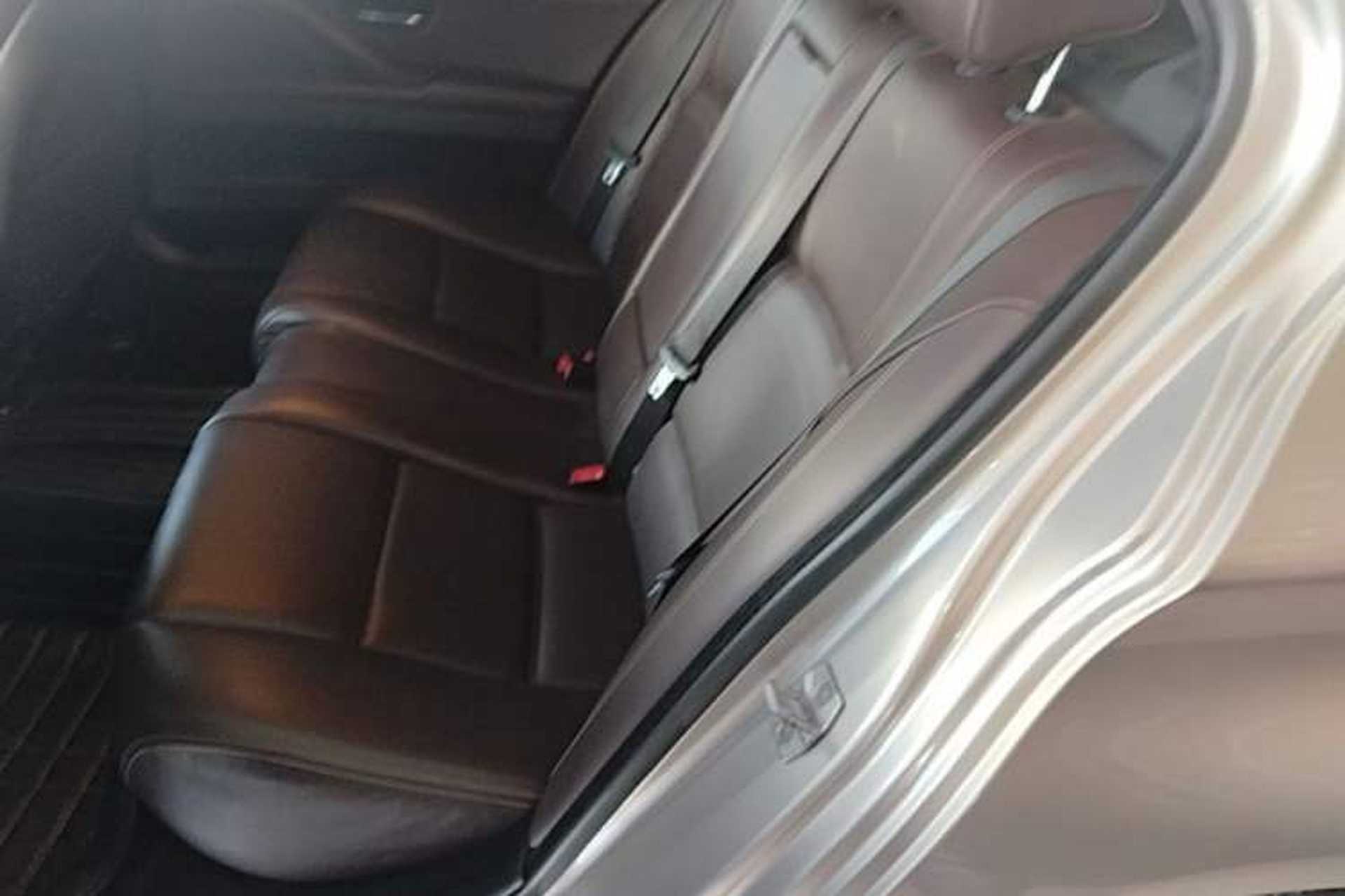 Used BMW 5 Series 2017 525Li Luxury Design Package Left Rear Seat