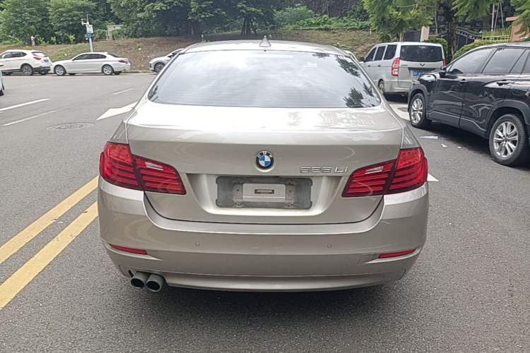 Used BMW 5 Series 2017 525Li Leading Model Rear