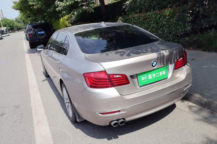 Used BMW 5 Series 2017 525Li Luxury Design Package Rear Left 45 Deg