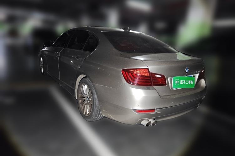Used BMW 5 Series 2017 525Li Luxury Design Package Rear Left 45 Deg