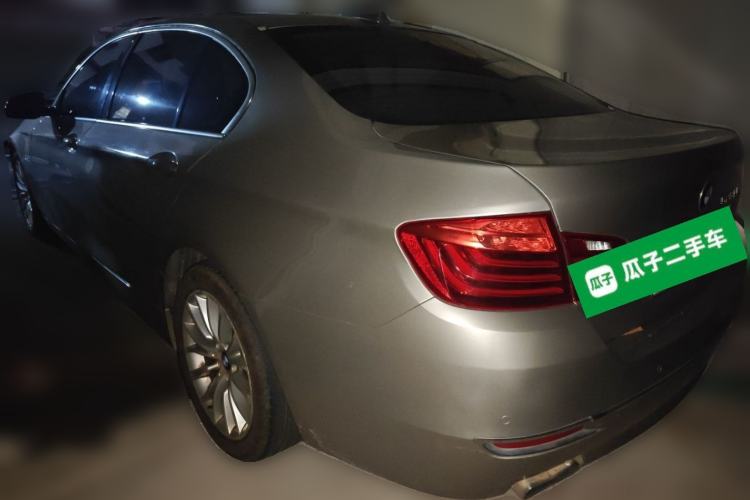 Used BMW 5 Series 2017 525Li Luxury Design Package Rear Left 45 Deg