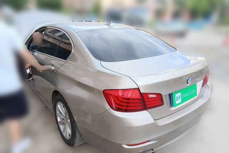 Used BMW 5 Series 2017 520Li Elegant Edition Rear Left 45 Deg
