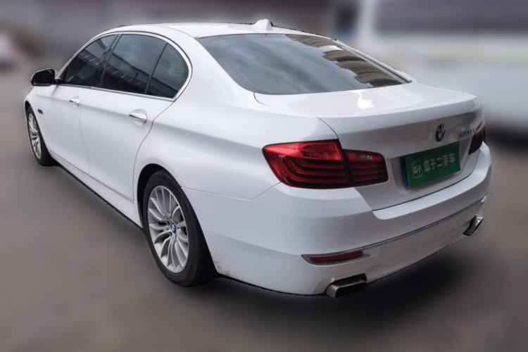 Used BMW 5 Series 2017 525Li Luxury Design Package Rear Left 45 Deg