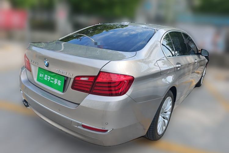 Used BMW 5 Series 2017 525Li Luxury Design Package Rear Right 45 Deg