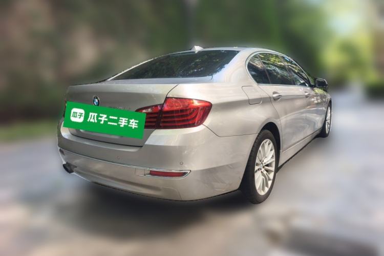 Used BMW 5 Series 2017 525Li Luxury Design Package Rear Right 45 Deg