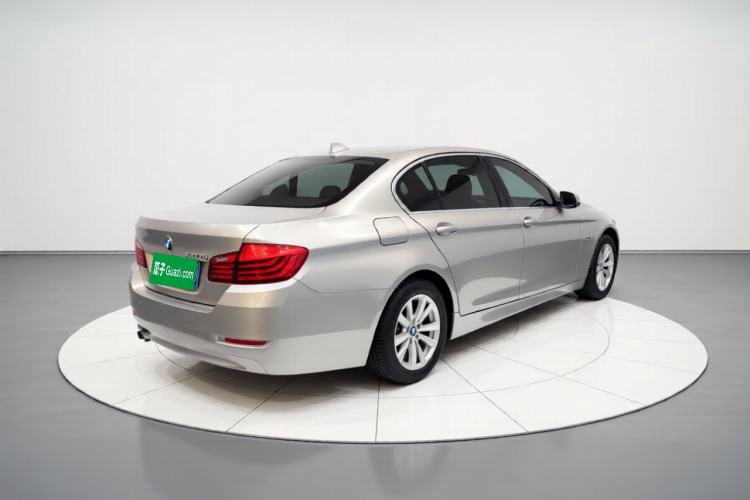 Used BMW 5 Series 2017 520Li Elegant Edition Rear Right 45 Deg