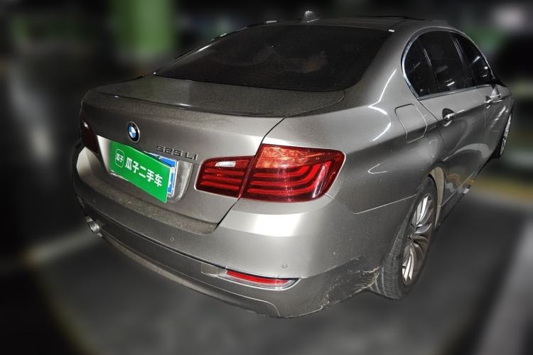Used BMW 5 Series 2017 525Li Luxury Design Package Rear Right 45 Deg
