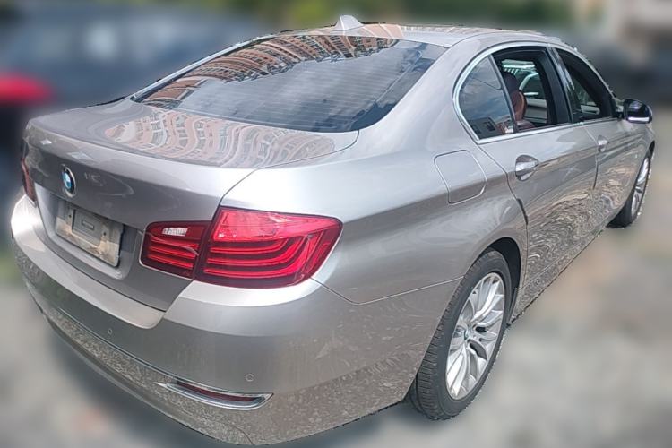 Used BMW 5 Series 2017 525Li Leading Model Rear Right 45 Deg