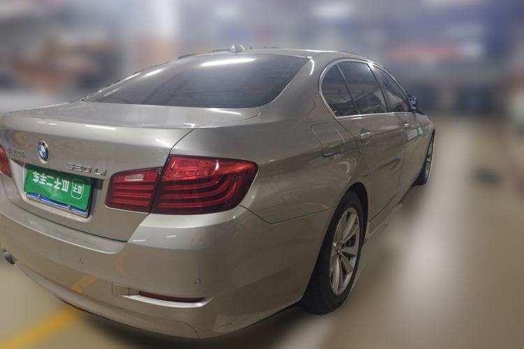 Used BMW 5 Series 2017 520Li Elegant Edition Rear Right 45 Deg