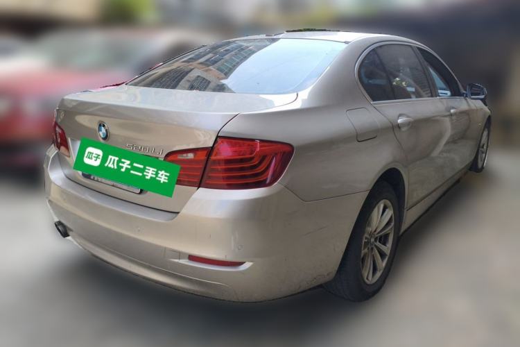 Used BMW 5 Series 2017 520Li Elegant Edition Rear Right 45 Deg