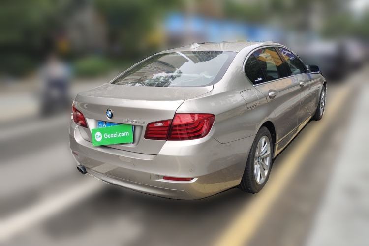 Used BMW 5 Series 2017 520Li Elegant Edition Rear Right 45 Deg