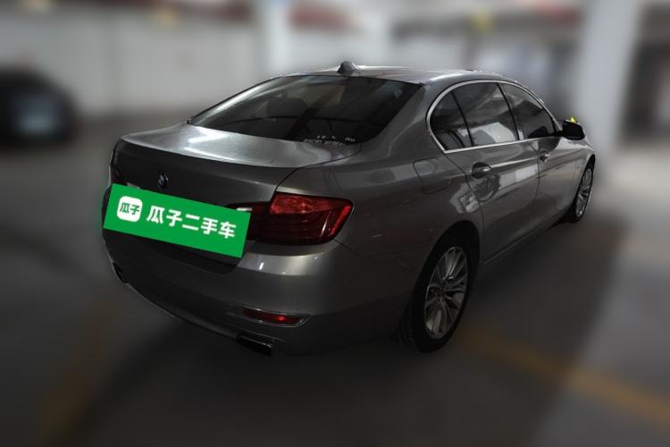 Used BMW 5 Series 2017 525Li Luxury Design Package Rear Right 45 Deg