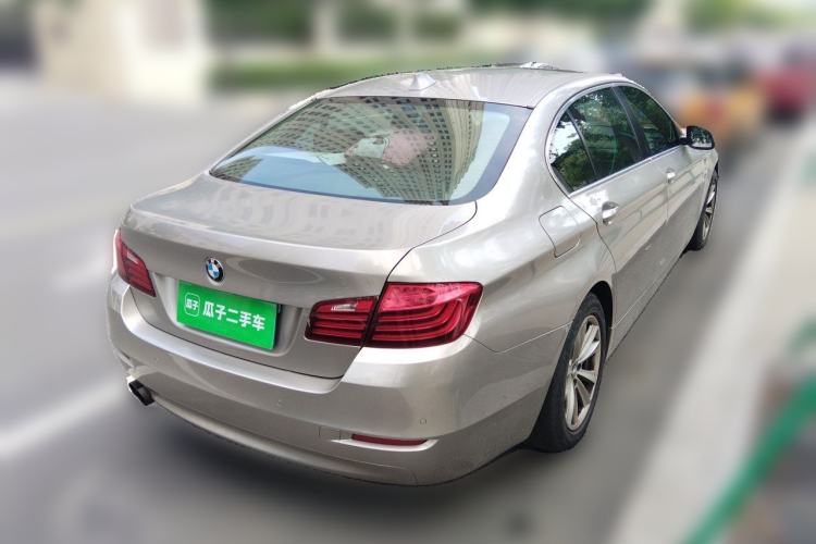 Used BMW 5 Series 2017 520Li Elegant Edition Rear Right 45 Deg