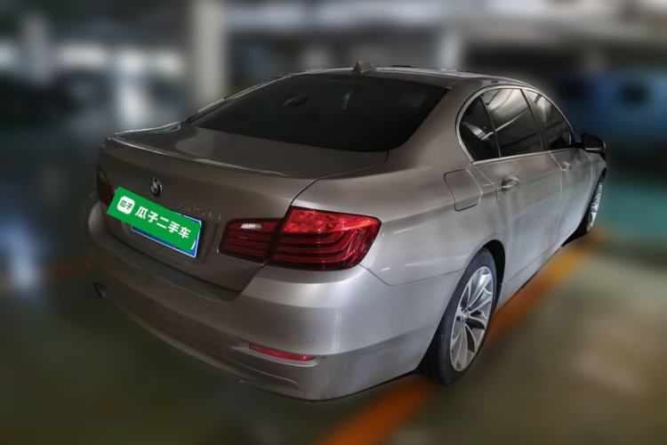 Used BMW 5 Series 2017 525Li Leading Model Rear Right 45 Deg