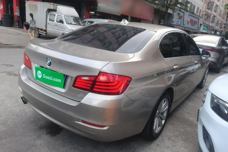 Used BMW 5 Series 2017 520Li Elegant Edition Rear Right 45 Deg
