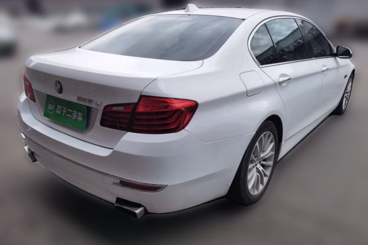 Used BMW 5 Series 2017 525Li Luxury Design Package Rear Right 45 Deg