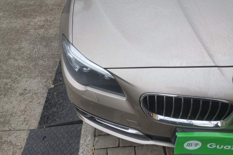 Used BMW 5 Series 2017 525Li Luxury Design Package Right Front Headlight