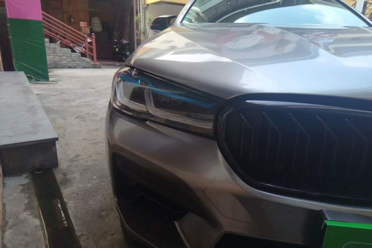 Used BMW 5 Series 2017 525Li Luxury Design Package Right Front Headlight