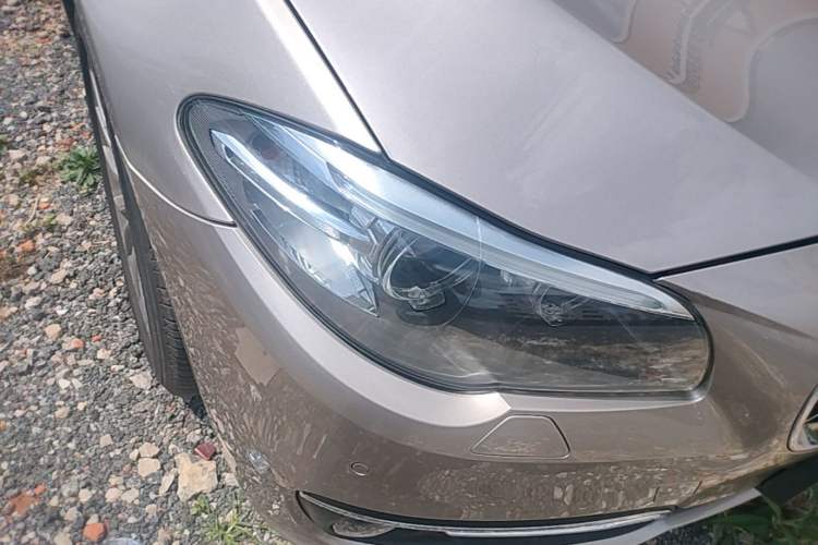 Used BMW 5 Series 2017 525Li Leading Model Right Front Headlight