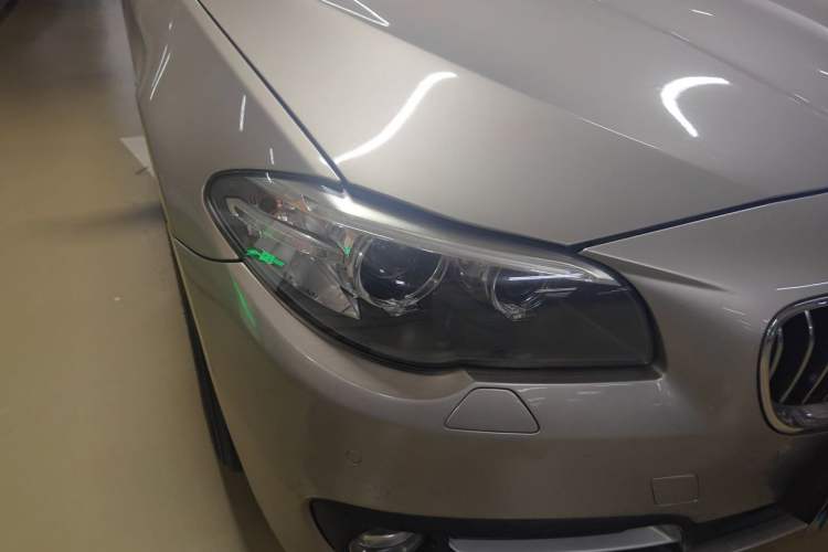 Used BMW 5 Series 2017 520Li Elegant Edition Right Front Headlight