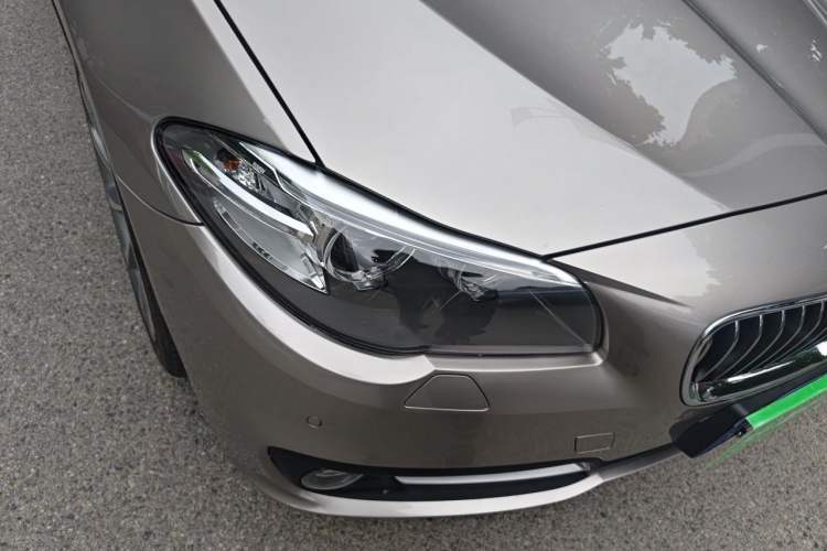 Used BMW 5 Series 2017 525Li Leading Model Right Front Headlight