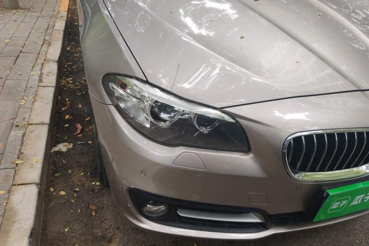 Used BMW 5 Series 2017 520Li Elegant Edition Right Front Headlight