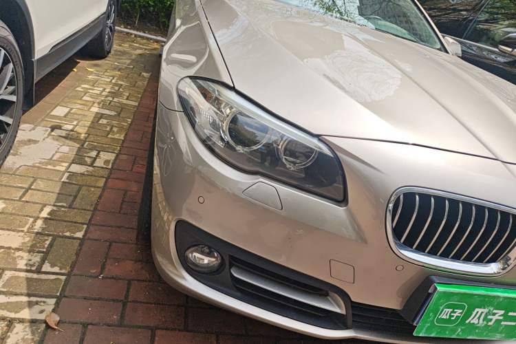 Used BMW 5 Series 2017 520Li Elegant Edition Right Front Headlight