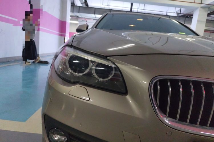 Used BMW 5 Series 2017 525Li Leading Model Right Front Headlight