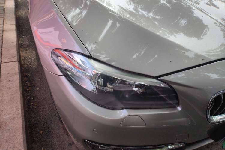 Used BMW 5 Series 2017 525Li Luxury Design Package Right Front Headlight