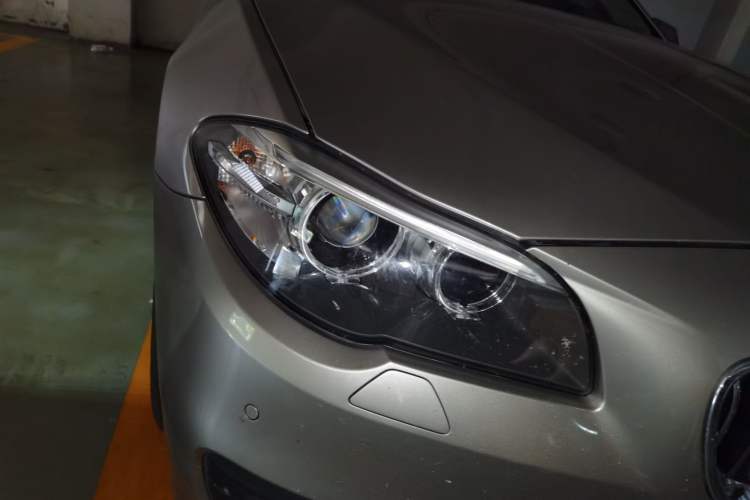 Used BMW 5 Series 2017 525Li Leading Model Right Front Headlight
