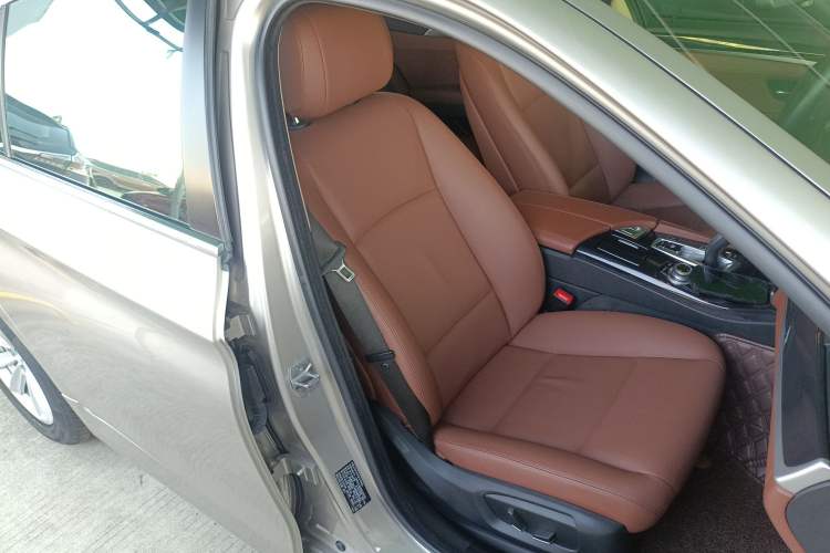 Used BMW 5 Series 2017 520Li Elegant Edition Right Front Seat