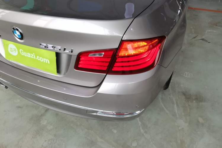 Used BMW 5 Series 2017 525Li Luxury Design Package Right Rear Taillight