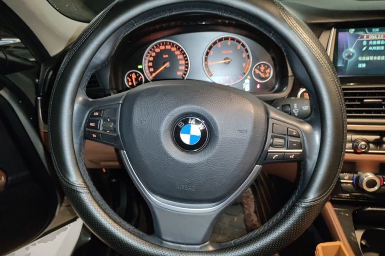 Used BMW 5 Series 2017 520Li Elegant Edition Steering Wheel