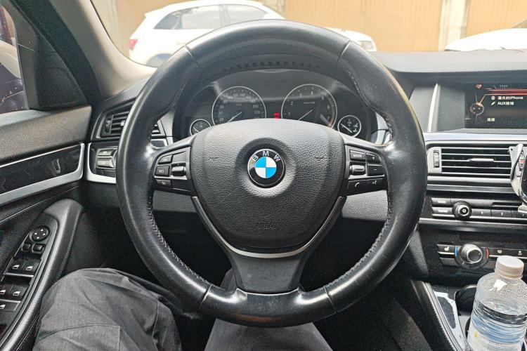 Used BMW 5 Series 2017 520Li Elegant Edition Steering Wheel