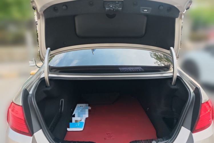 Used BMW 5 Series 2017 525Li Luxury Design Package Trunk